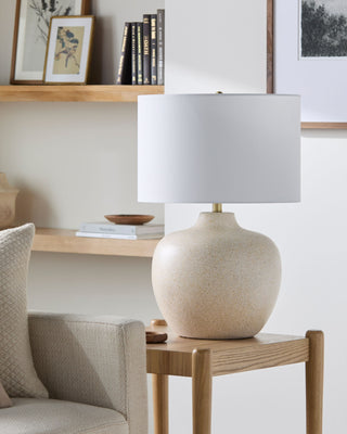Surya Monowai MNW-001 Lamp Style Shot Feature