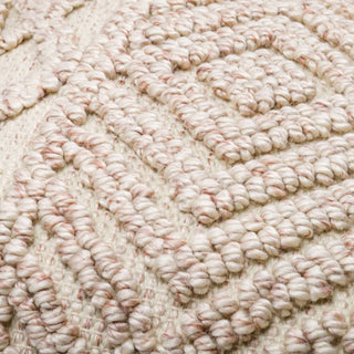 Surya Nacka NKA-002 Pale Pink Detail