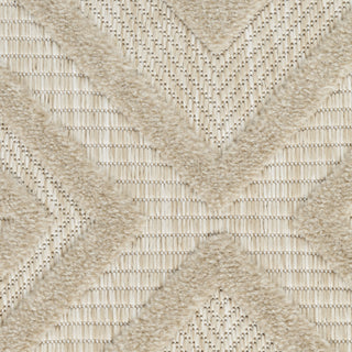 Nourison Versatile NRV01 Cream Area Rug Swatch Image