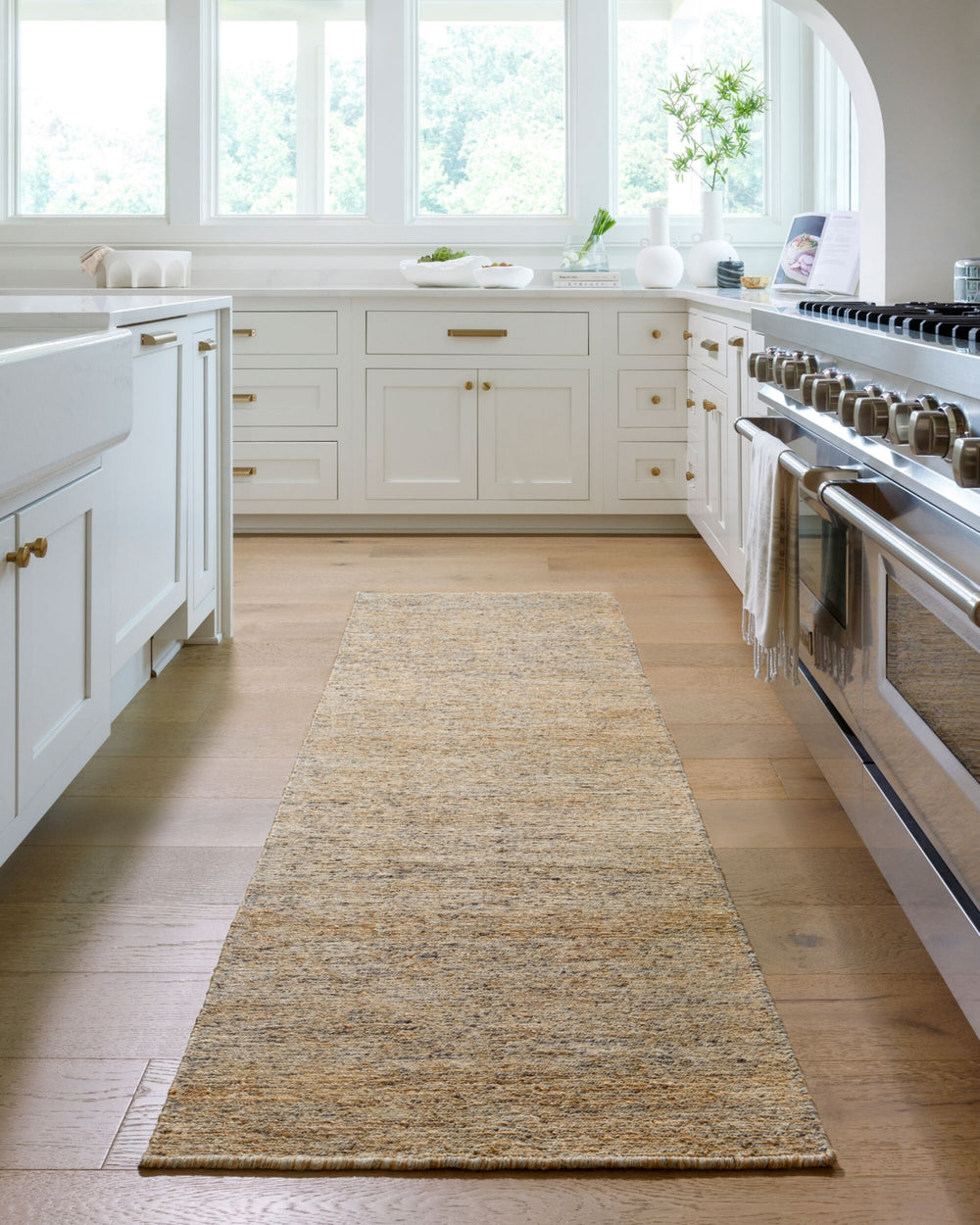 Surya Natural Soumek NSM-2301 Area Rug Room Scene Feature