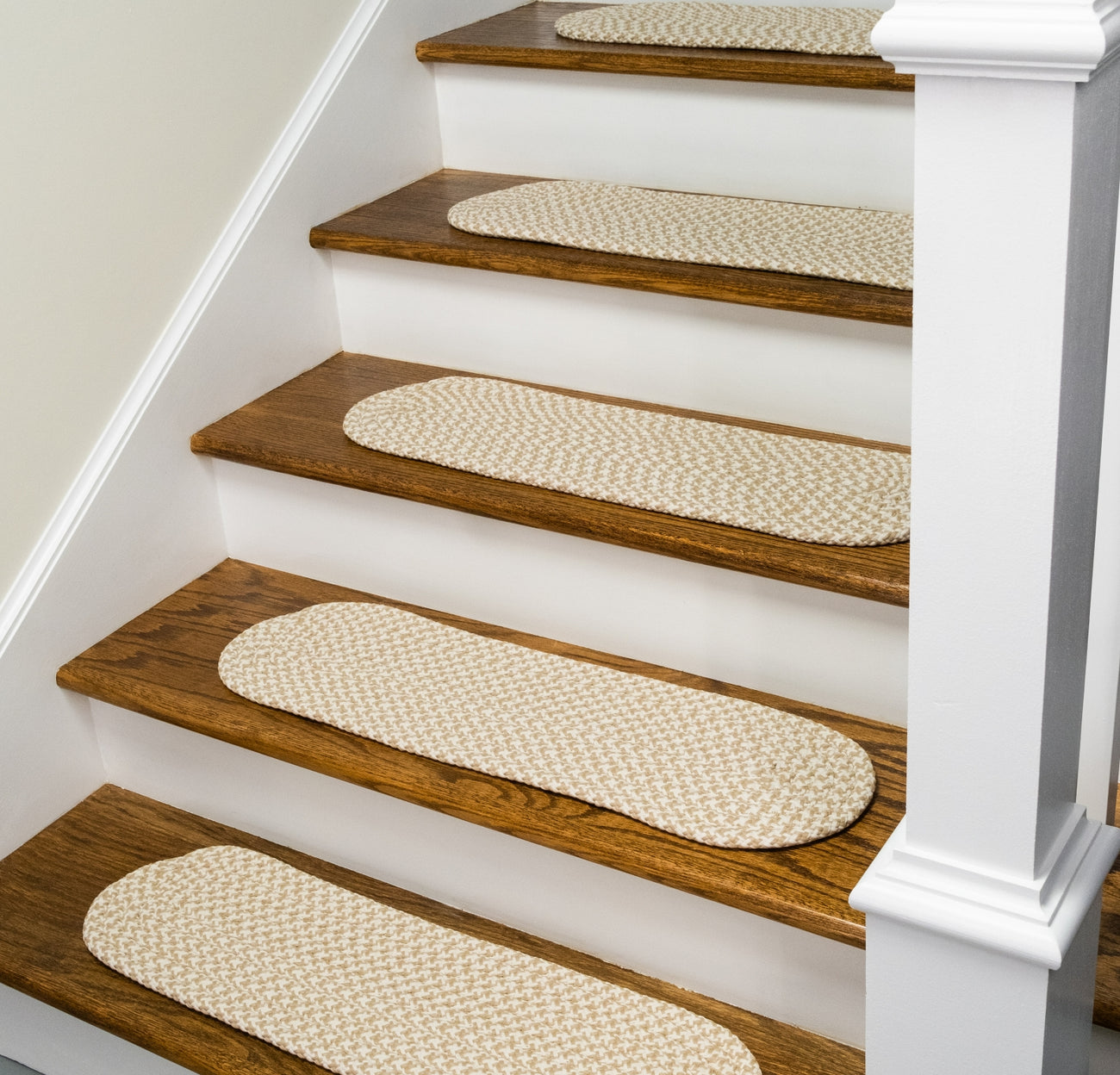 Colonial Mills Milton Houndstooth Tweed Stair Treads ON89 Sand ...