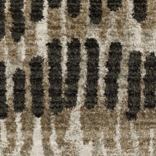 Oriental Weavers Bauer 8120D Beige/Charcoal Area Rug Close-up Image