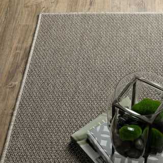 Oriental Weavers Caicos CA07A Grey/Grey Area Rug Corner Image