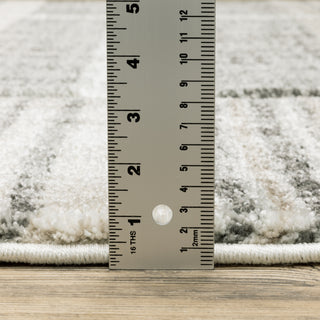 Oriental Weavers Cambria 055X2 Beige/Charcoal Area Rug Pile Image