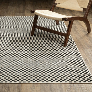 Oriental Weavers Hunter HNT02 Black / Ivory Area Rug Lifestyle Image Feature