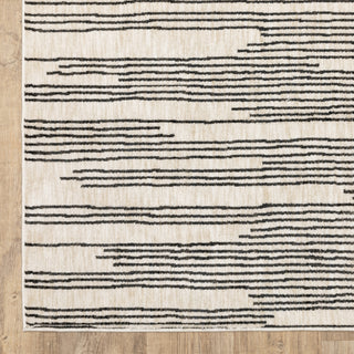Oriental Weavers Hunter HNT04 Black / Beige Area Rug Corner Image
