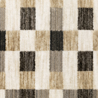 Oriental Weavers Hunter HNT05 Black / Gold Area Rug Close-up Image