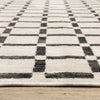 Oriental Weavers Hunter HNT08 aBeige/ Black Area Rug Pile Image