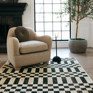 Oriental Weavers Hunter HNT10 Beige / Black Area Rug Lifestyle Image Feature