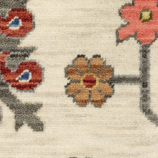 Oriental Weavers Lucca 8111W Ivory/Multi Area Rug Close-up Image