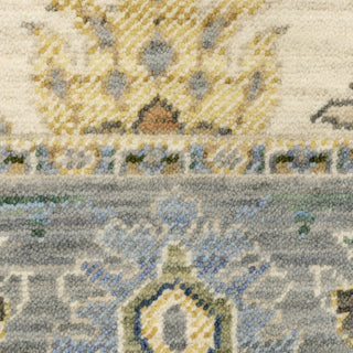 Oriental Weavers Lucca 846H1 Ivory/Blue Area Rug Close-up Image