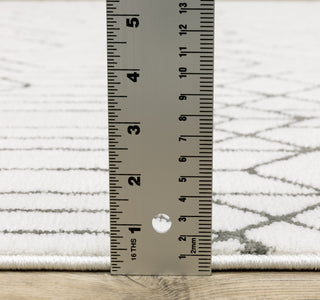 Oriental Weavers Montecito 4158W White/Grey Area Rug Pile Image