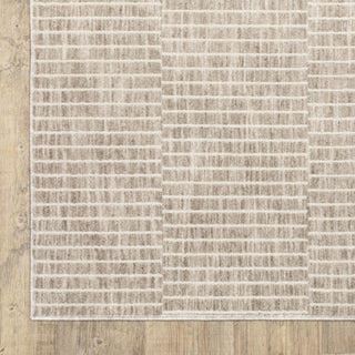 Oriental Weavers Oliver OLV07 Beige / Area Rug Corner Image