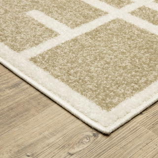 Oriental Weavers Quinn QUI04 Beige / Ivory Area Rug Corner Image