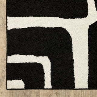 Oriental Weavers Quinn QUI08 Black / Ivory Area Rug Corner Image