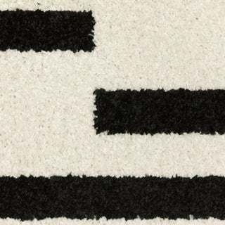 Oriental Weavers Quinn QUI10 Beige / Black Area Rug Close-up Image