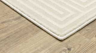 Oriental Weavers RAYLAN RAY04 Ivory/ Ivory Area Rug Corner Image