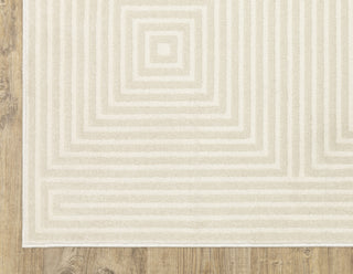 Oriental Weavers RAYLAN RAY04 Ivory/ Ivory Area Rug Corner Image