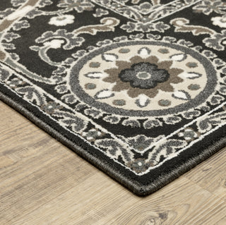 Oriental Weavers RAYLAN RAY05 Black/ Grey Area Rug Corner Image