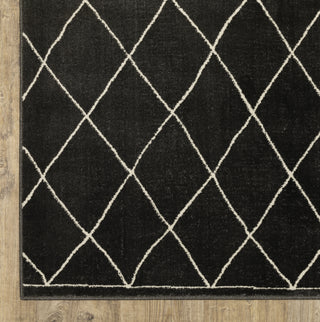 Oriental Weavers RAYLAN RAY12 Black/ Ivory Area Rug Corner Image