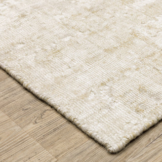 Oriental Weavers Solstice SLS04 Ivory/ Beige Area Rug Corner Image