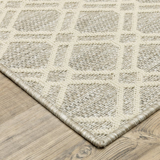 Oriental Weavers Zarina ZAR01 Ivory / Beige Area Rug Corner Image