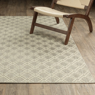 Oriental Weavers Zarina ZAR01 Ivory / Beige Area Rug Lifestyle Image Feature