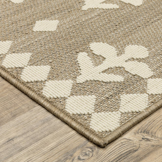 Oriental Weavers Zarina ZAR02 Beige / Ivory Area Rug Corner Image