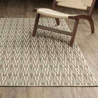 Oriental Weavers Zarina ZAR03 Beige / Ivory Area Rug Lifestyle Image Feature