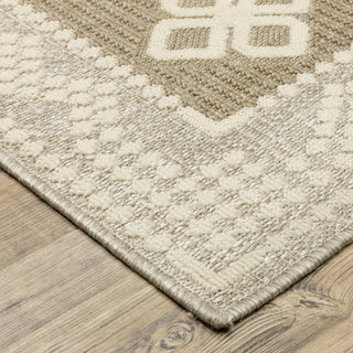Oriental Weavers Zarina ZAR08 Beige / Brown Area Rug Corner Image