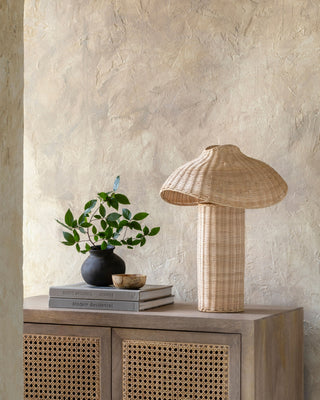 Surya Ouen OUE-001 Brown Lamp Style Shot Feature
