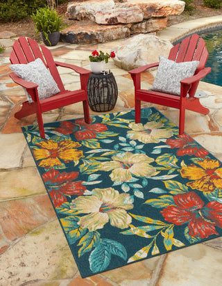 Unique Loom Outdoor Coastal OWE-CSTL6 Multi Area Rug 9' X 12' Lifestyle Image Feature