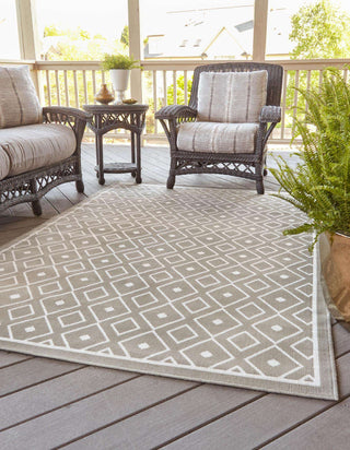 Unique Loom Outdoor Trellis OWE-OTRS1 Gray Area Rug