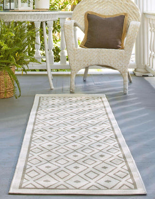 Unique Loom Outdoor Trellis OWE-OTRS1 Ivory Area Rug