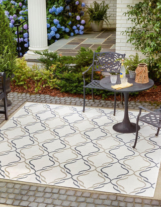 Unique Loom Outdoor Trellis OWE-OTRS2 Ivory Area Rug