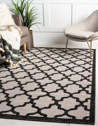 Unique Loom Outdoor Trellis T-AHENK-LAGOS-F768A Black Area Rug 2' X 6' Runner Lifestyle Image Feature