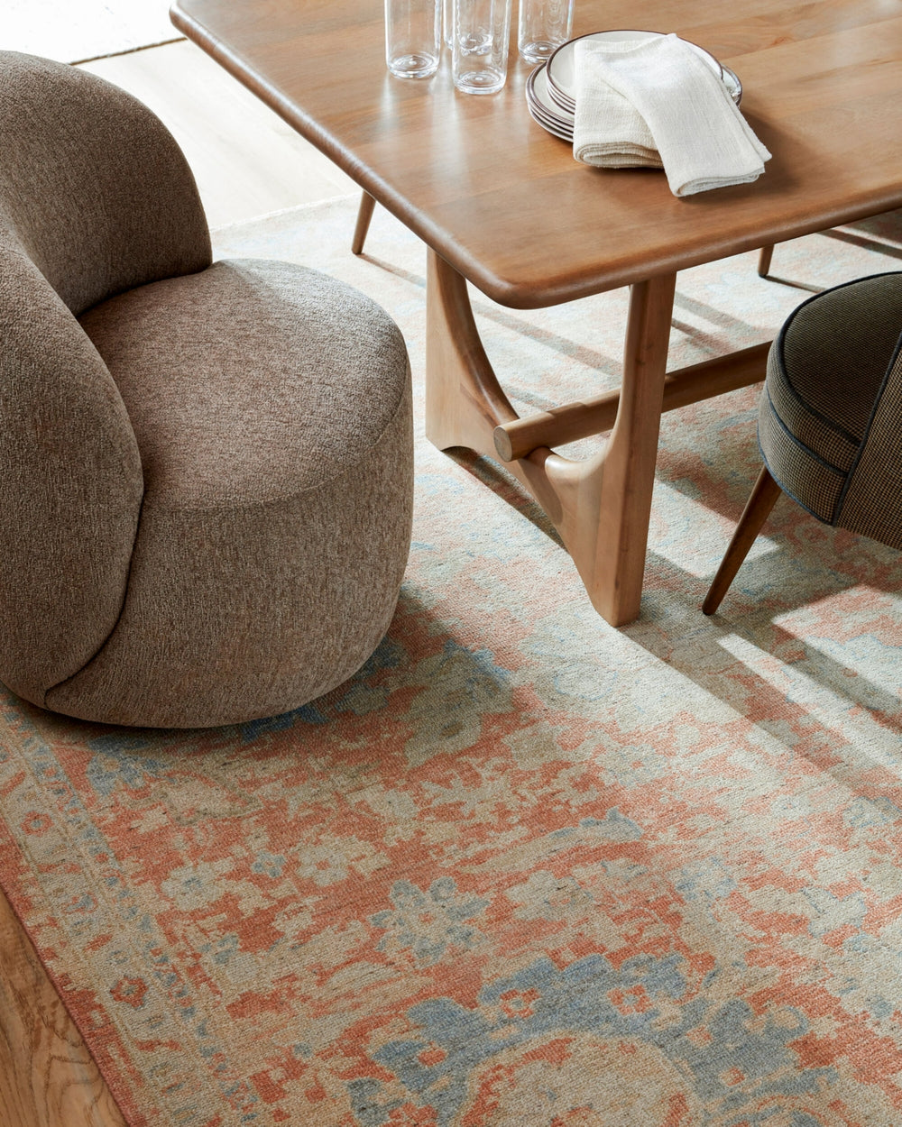 Surya Oviedo OVD-2300 Area Rug Style Shot Feature
