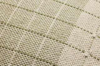Loloi II Pillow PLL0193 Green / Natural Closeup Image