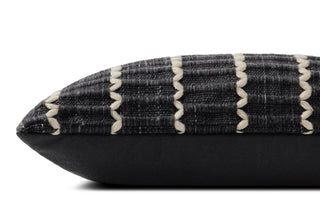 Loloi Pillow PLL0187 Black Corner Image