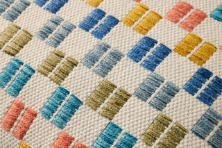 Loloi Pillow PLL0189 Multi Closeup Image