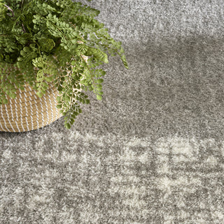 Nourison Pacific Shag PCS02 Grey Area Rug Texture Image