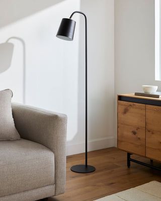 Surya Polly POY-001 Lamp Style Shot Feature