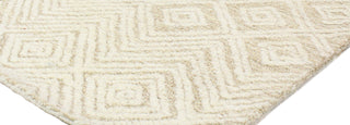 Bashian Verona R130-LC159 Beige Area Rug Close Up