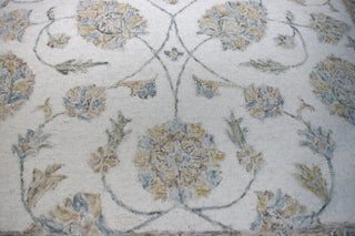 Bashian Valencia R131-AL303 Area Rug Close Up