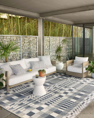 Loloi Rainier RAI-04 Ivory / Denim Area Rug Lifestyle Image Feature