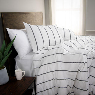 Rizzy Comforter Set BC7070 Off White Bedding Room Image Feature