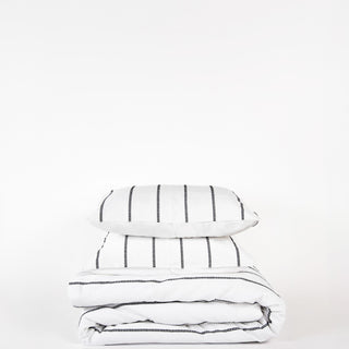 Rizzy Comforter Set BC7070 Off White Bedding Room Image Feature