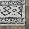 Rizzy Bengal BNL938 Beige / Black Area Rug Detail Image