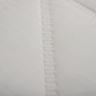 Rizzy Quilts BQ6948 Natural Bedding Detail Image