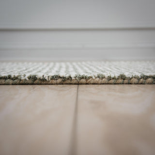 Rizzy Brindleton BR861A Green Area Rug Edge Image